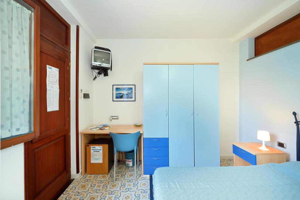 La Capannina Bed & Breakfast Procida Room photo
